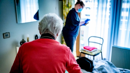 Zorgmedewerkers ervaren toegenomen druk door vertrek van zelfstandigen