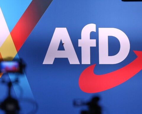 Duitse partij AfD verdacht van spionage voor Rusland