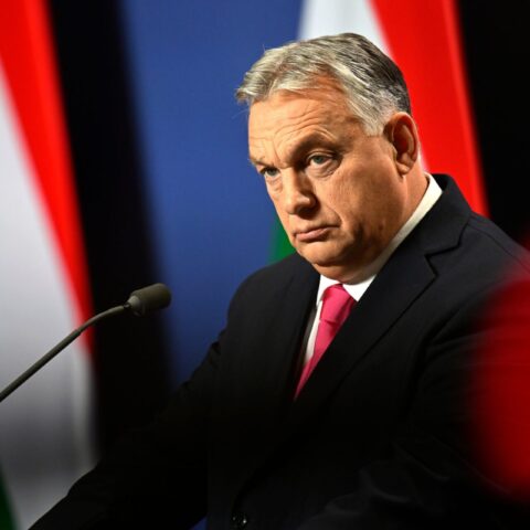 Europese Commissie onder druk na onthullingen over Hongaarse spionage