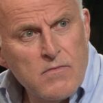 Aanrijder bekent eindelijk link naar schokkende moord op journalist; €80.000 beloofd