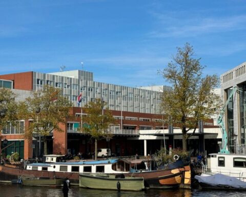 Amsterdamse verhuurder riskeert 10.000 euro boete voor discriminatie van mannelijke huurders