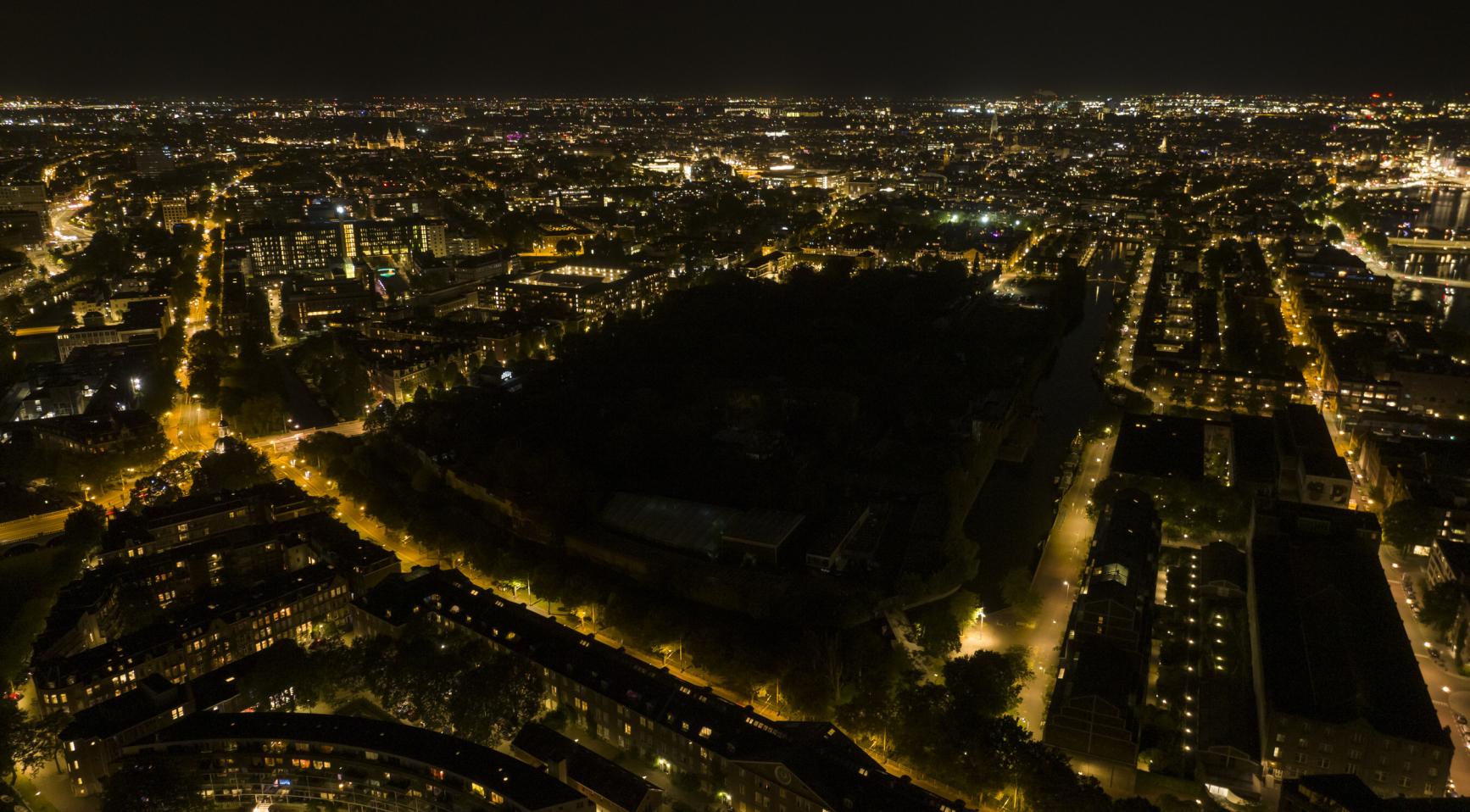 Artis в Амстердаме стал первым зоопарком в мире, получившим сертификат Urban Night Sky