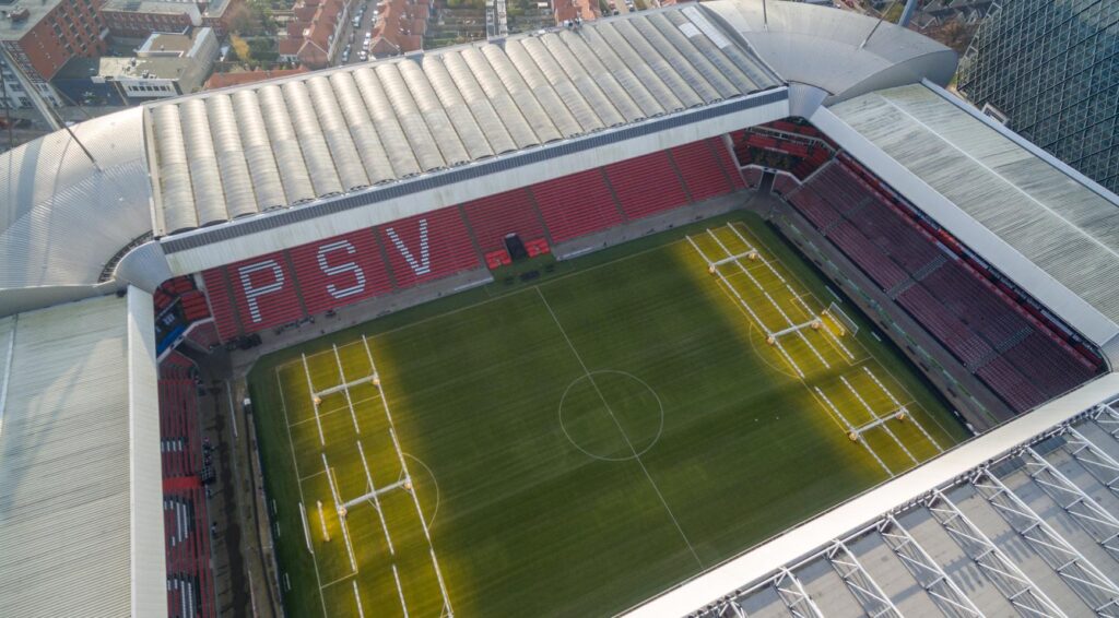 Beveiliging aangescherpt voor "hoog-risico" PSV-Napoli wedstrijd dinsdag