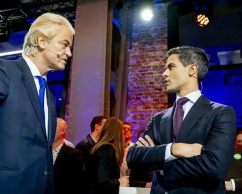 Exitpoll Ipsos I&O: D66 (27 zetels) en PVV (25) gelijk, VVD op 23