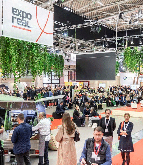 Expo Real 2025: voorzichtig optimisme ondanks dalende vastgoedinvesteringen in Nederland