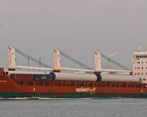Filipijnse bemanningslid sterft na Houthi-raketaanval op Nederlands vrachtschip