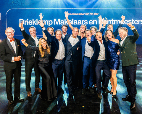 Funda reikt prijzen uit aan makelaars, waaronder Attis en Delta
