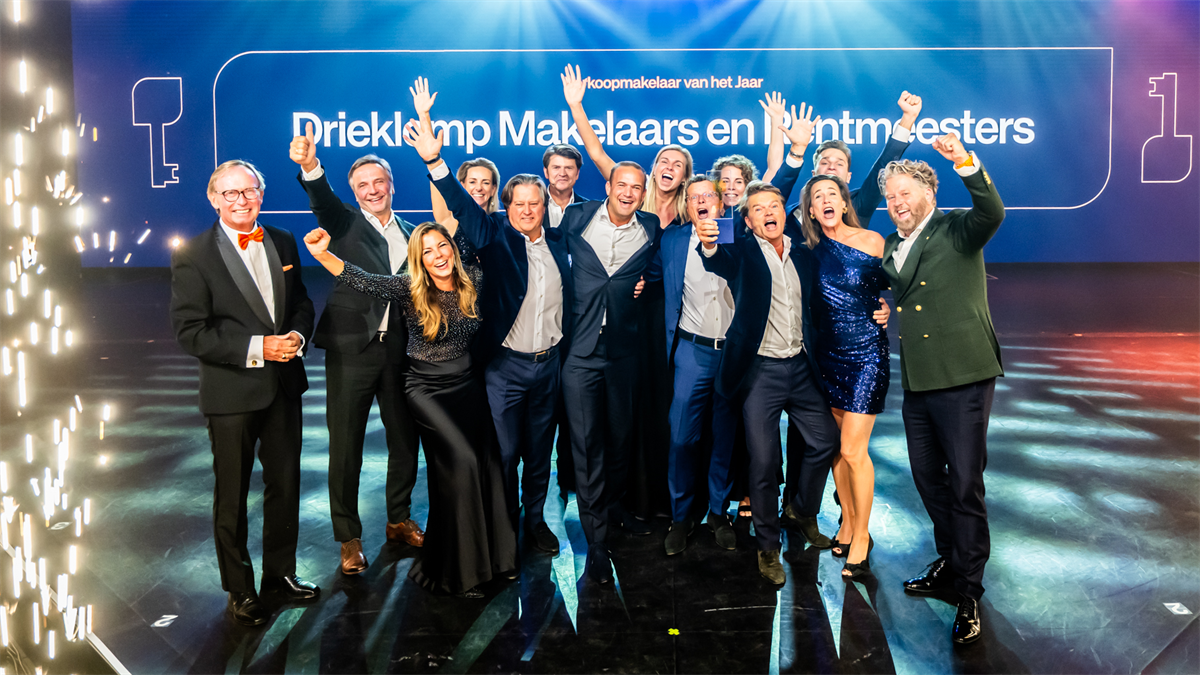 Funda reikt prijzen uit aan makelaars, waaronder Attis en Delta