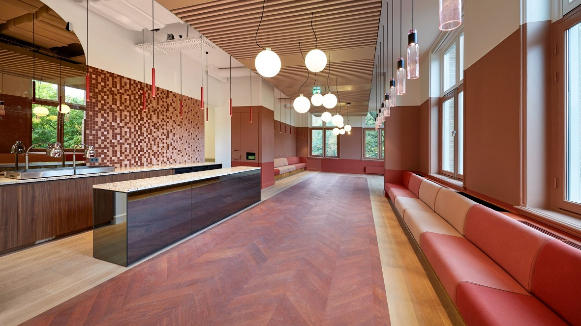 Gerechtsgebouw in Utrecht herstelt historische onderwijsfunctie na renovatie