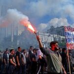 Griekse premier steunt 13-urige werkdag, maar er zijn protesten in het land