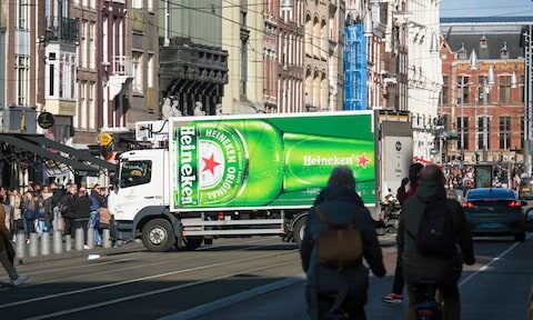 Heineken reorganiseert hoofdkantoor in Amsterdam, 600 banen getroffen