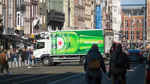 Heineken reorganiseert hoofdkantoor in Amsterdam, 600 banen getroffen