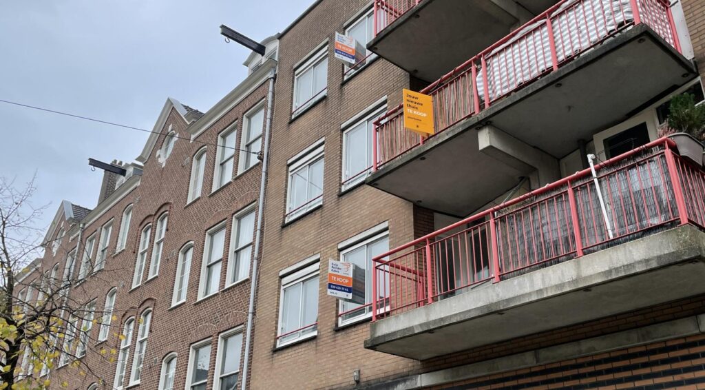 Hogere woningaanvoer vertraagt prijsontwikkeling in Q3; prijzen stijgen met 4,8% op jaarbasis