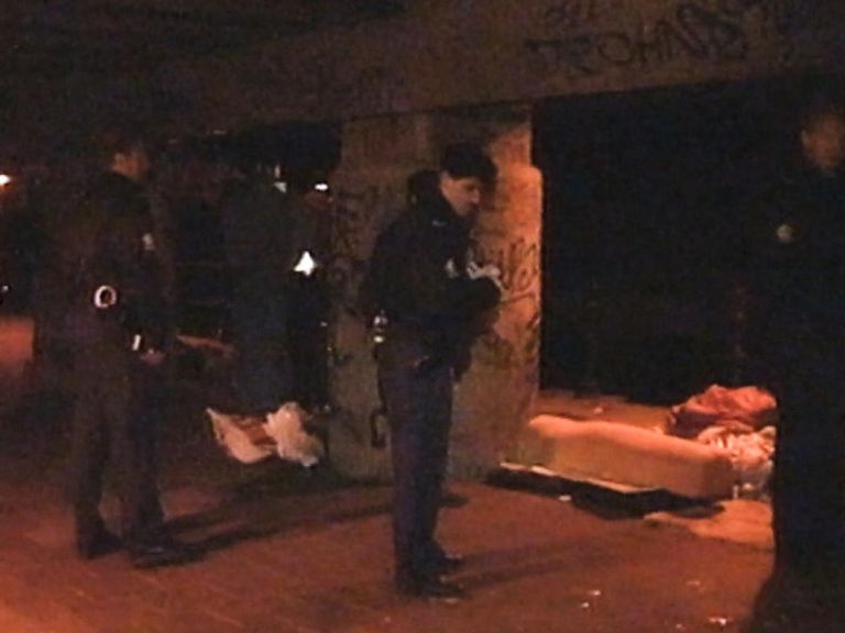 Identiteit van dakloze man in Amsterdam na 33 jaar eindelijk onthuld