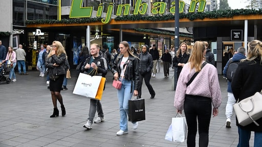 Inflatie daalt licht, maar levensmiddelen worden opnieuw veel duurder