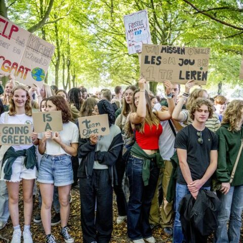 Klimaat is geen verkiezingsthema en laat jongeren machteloos voelen