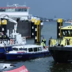 Lichaam gevonden tijdens zoektocht naar vermiste werknemers na scheepsramp in Amsterdamse haven