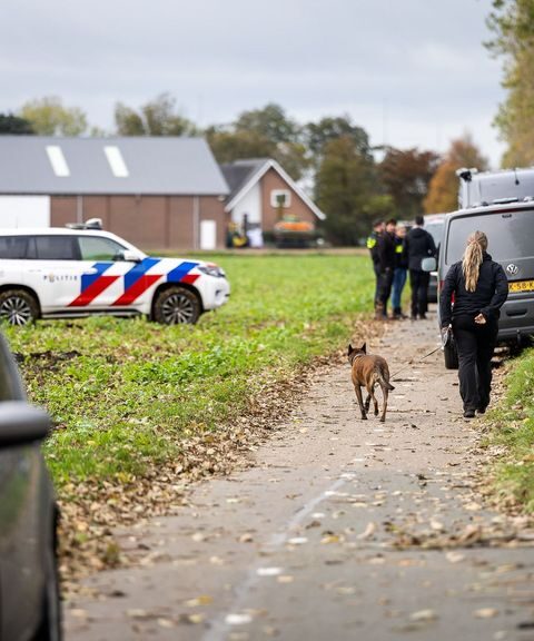 Lichaam van man gevonden op akker in Abbenes, politie sluit misdrijf uit