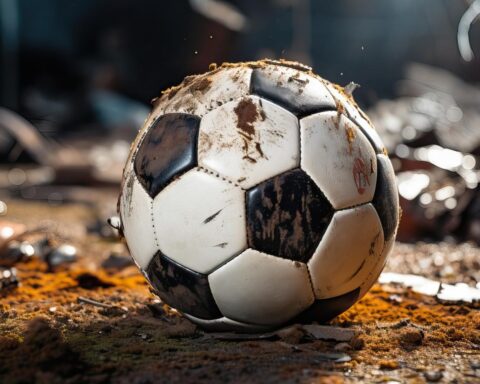 Man beschuldigd van filmen van jongens in Zeeuwse voetbalclubs en seksueel misbruik van kind