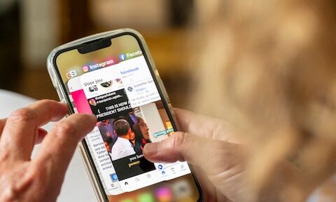 Meta krijgt uitstel voor wijzigingen in Facebook- en Instagram-tijdlijnen