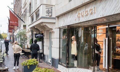 Miljoenenboete voor Gucci, Chloé en Loewe wegens beperken van kortingen