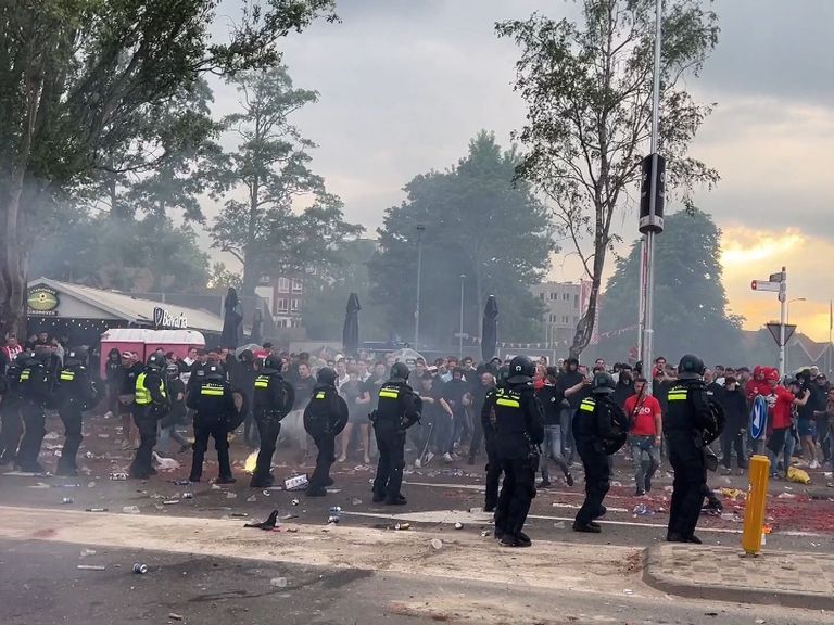 Negen relschoppers opnieuw aangehouden na ongeregeldheden bij PSV-kampioenschapsfeest