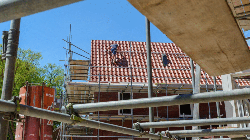 Noord-Holland versnelt woningbouw met nieuwe maatregelen en samenwerking met gemeenten