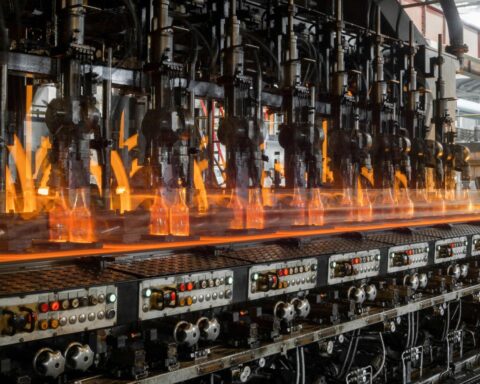 O-I Glass sluit fabriek in Maastricht; 200 banen verloren