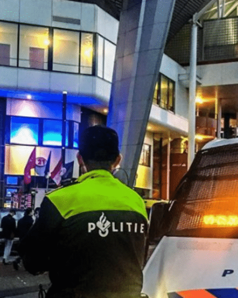Ongeveer 180 Napoli-fans gearresteerd in het centrum van Eindhoven voor Champions League-wedstrijd