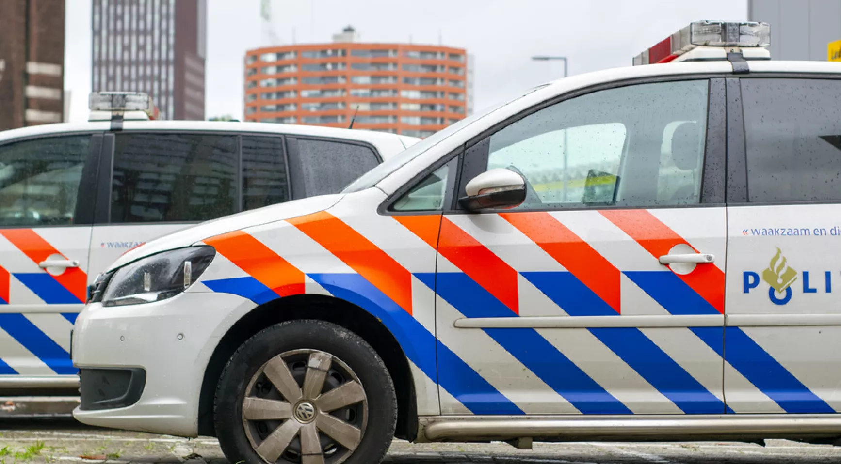 Politieagent uit Rotterdam ontslagen en gearresteerd wegens meerdere seksuele misdrijven