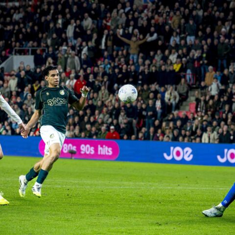 PSV overtuigt met vrij vloeiend voetbal in 5-2 overwinning op Fortuna Sittard