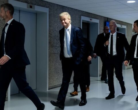 PVV-leider Wilders stopt campagne door dreiging van Belgische terreurcel