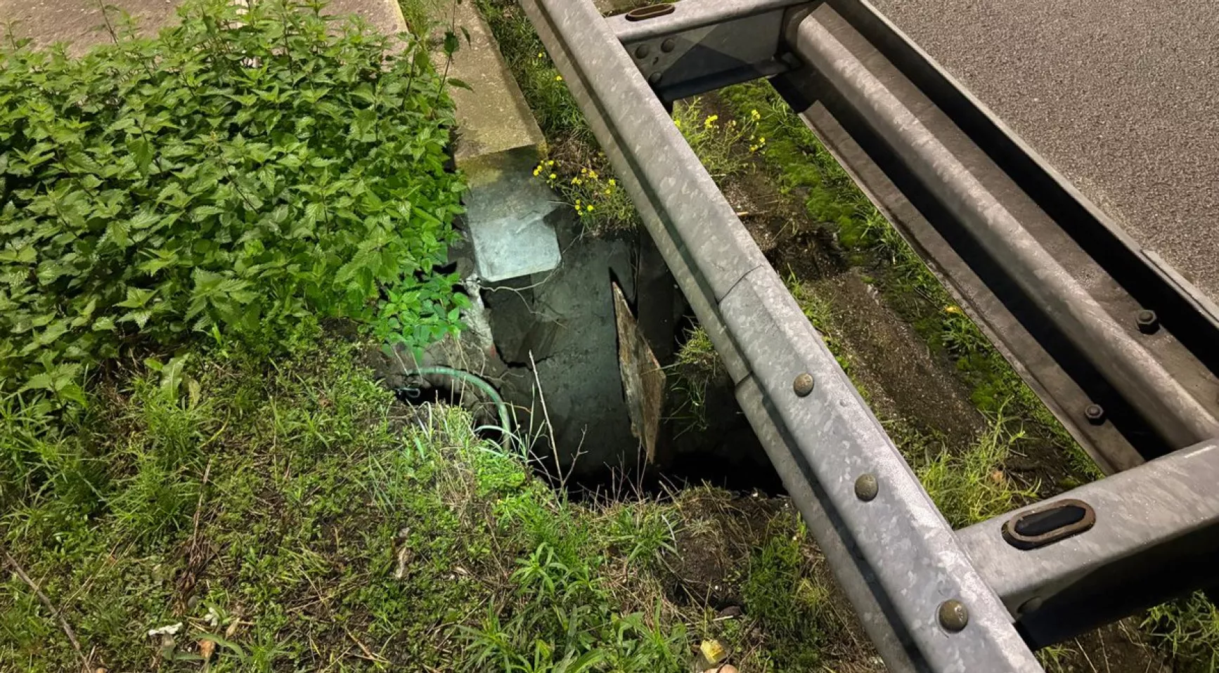 Sinkhole op A12 nabij Arnhem afgesloten na dagenlange verkeershinder
