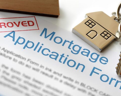 Steeds meer alleenstaande kopers kunnen huis kopen, vaak met hulp van ouders