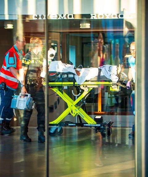 Steekpartij bij schoolmusical in Alblasserdam heeft verband met conflict tussen families