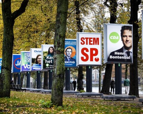 Stemwijzer en Kieskompas: de effectiviteit van stemhulpen onderzocht