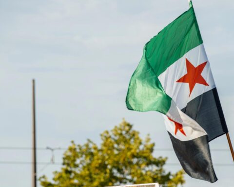 Syrië-Nederlanders lanceren "We Rise" om stem te laten horen in migratiedebat