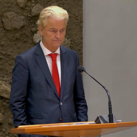 TikTok-gebruiker die dreigde Nederlandse politici te onthoofden aangehouden in Den Haag