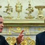 Trump beëindigt handelsbesprekingen met Canada vanwege reclame