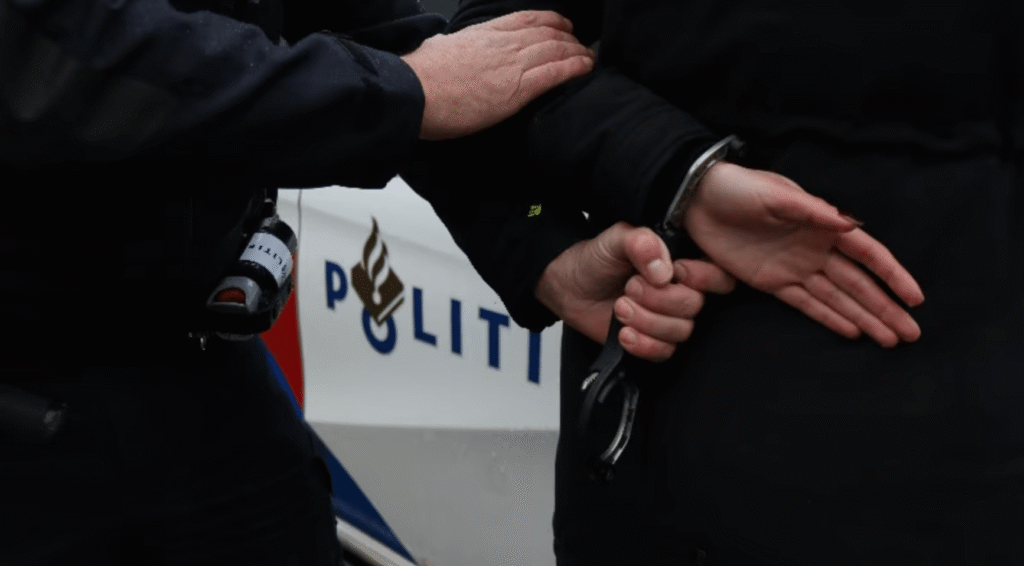 Twee arrestaties voor vervaardiging van wapens voor soevereine beweging