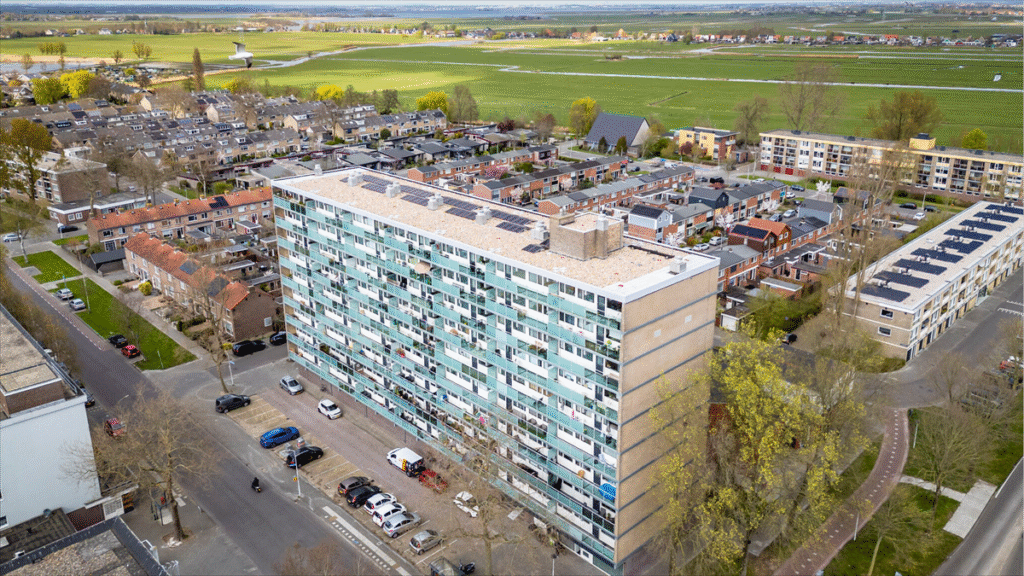 Urban Interest koopt 291 woningen van Amvest voor verduurzaming in Groningen en Voorschoten