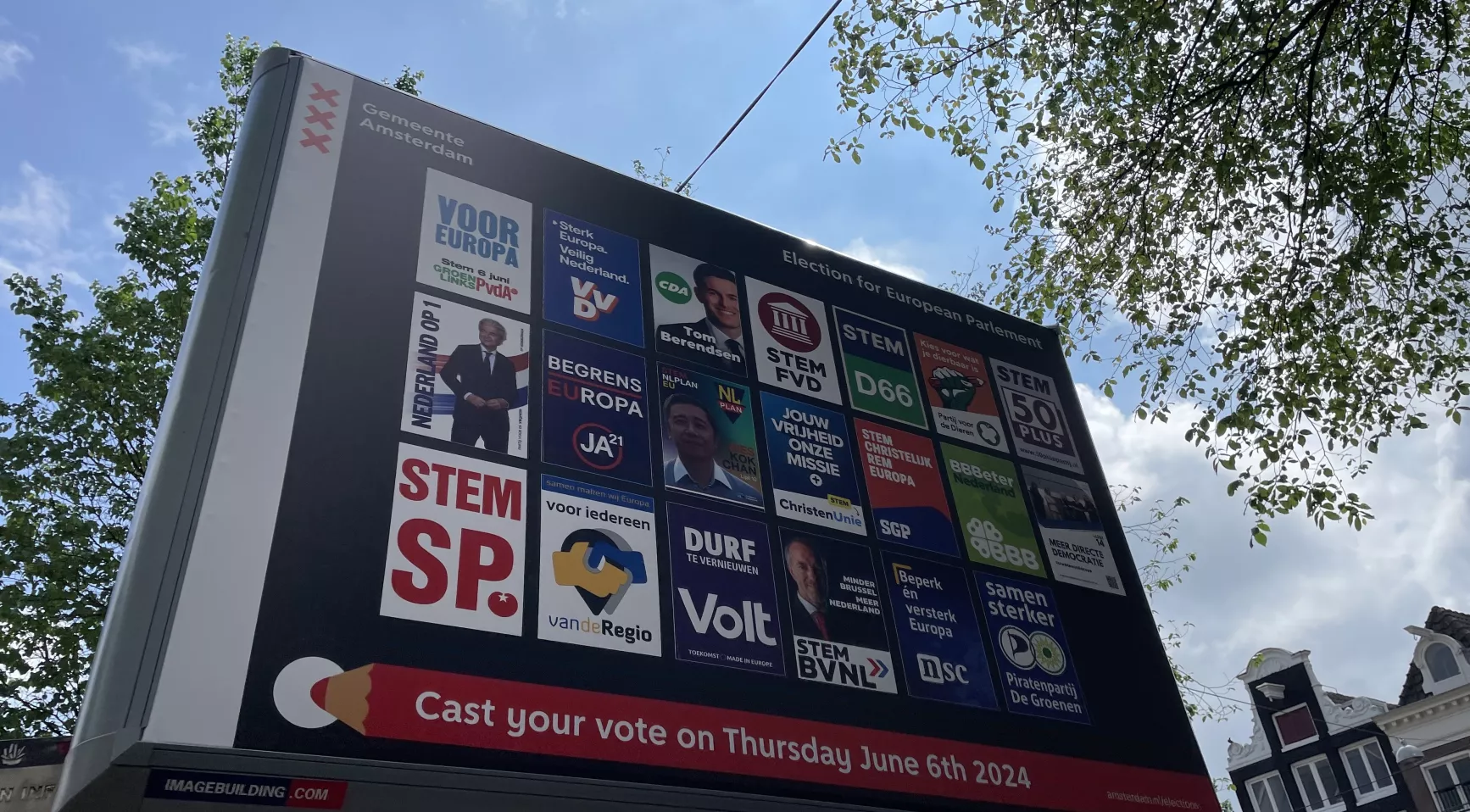 Veendam veroordeeld vandalisme met swastika op verkiezingsposters