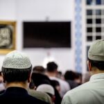 Verkiezingsopkomst onder moslims daalt door gebrek aan vertrouwen in politiek Den Haag