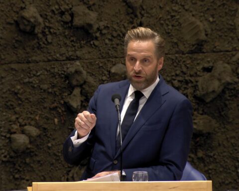 Voorkom vertraging in de kabinetsformatie, pleiten vooraanstaande CDA- en GL-PvdA-leden