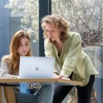 Vrouwelijke hormonen blijven blinde vlek in de geneeskunde en oplossingen zijn nodig