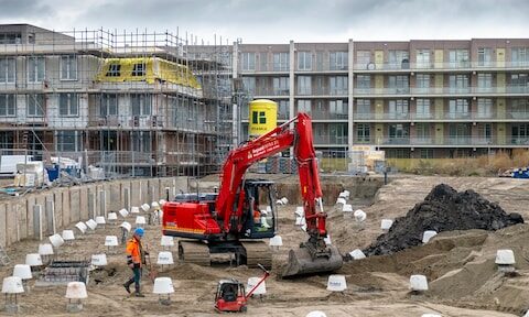 Waarschuwing: stikstof en vol stroomnet bemoeilijken bouw van vijfton woningen