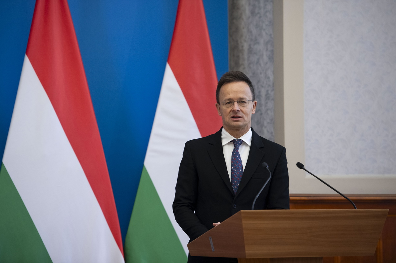 Hongarije botst met Brussel over energiebeleid na scherpe uitspraken van Szijjártó