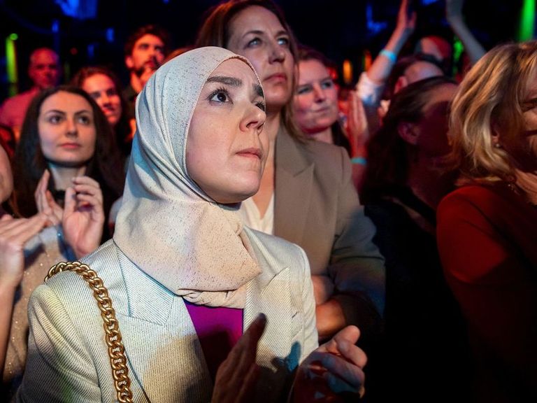 Aangifte wegens lekken sollicitatie van Esmah Lahlah voor burgemeester van Delft