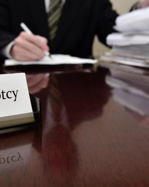 Aantal faillissementen daalt in oktober, horeca het meest getroffen