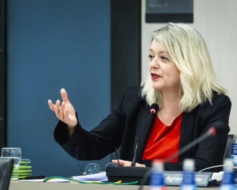 Agnes Mulder aangesteld als nieuwe commissaris van de Koning in Drenthe